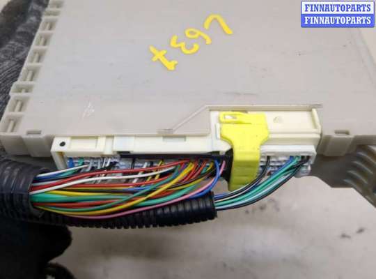 купить Блок предохранителей на Lexus GS 2011-2020