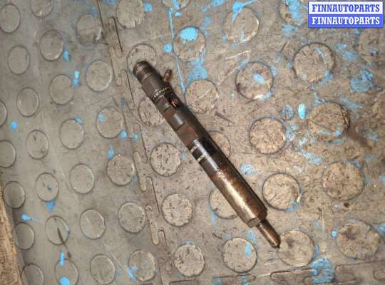 Форсунка топливная RN1557967 на Renault Clio 2005-2009