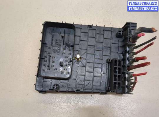 купить Блок предохранителей на Volkswagen Passat 6 2005-2010