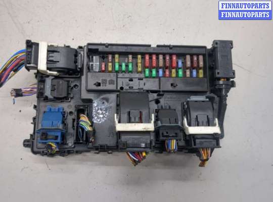 Купить Блок предохранителей на Ford Mondeo 5 2015-2022 Блок предохранителей FO2223233 на Ford Mondeo 5 2015-2022