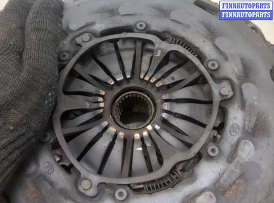 купить Маховик на Volkswagen Tiguan 2007-2011