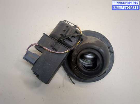 купить Лючок бензобака на Ford Focus 2 2005-2008