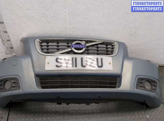 купить Решетка радиатора на Volvo V50 2004-2012