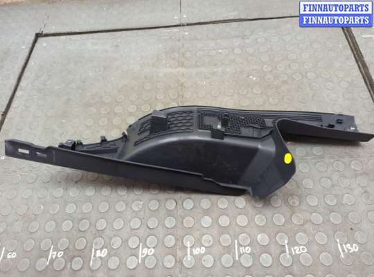 купить Накладка на порог на Volkswagen Tiguan 2016-2021