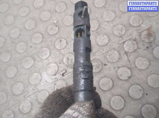 купить Форсунка топливная на Renault Scenic 2003-2009