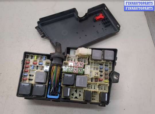 Блок предохранителей FO2204386 на Ford Focus 3 2011-2015