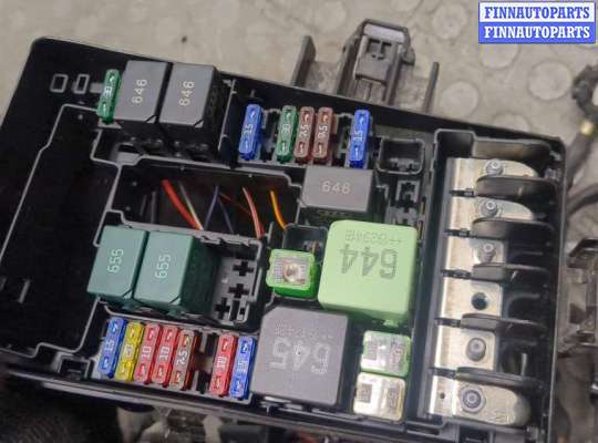 купить Блок предохранителей на Volkswagen Jetta 7 2018-2024