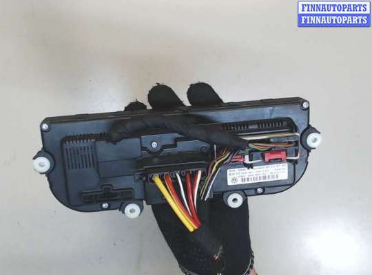 купить Переключатель отопителя (печки) на Volkswagen Golf 6 2009-2012