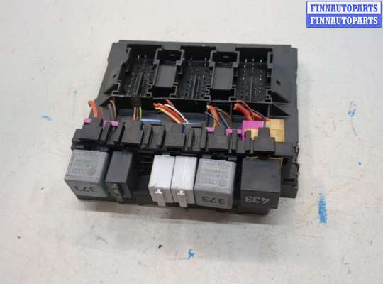 Блок управления бортовой сети (Body Control Module) ST329402 на Seat Leon 2 2005-2012