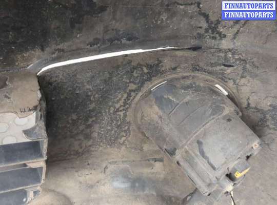 купить Заглушка буксировочного крюка на Nissan Note E11 2005-2013