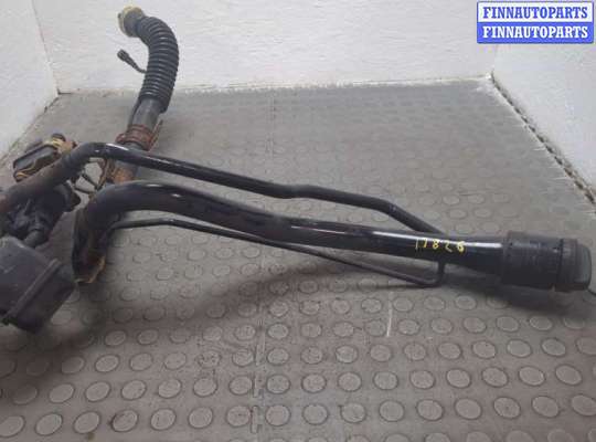 Горловина топливного бака на Toyota Camry XV40