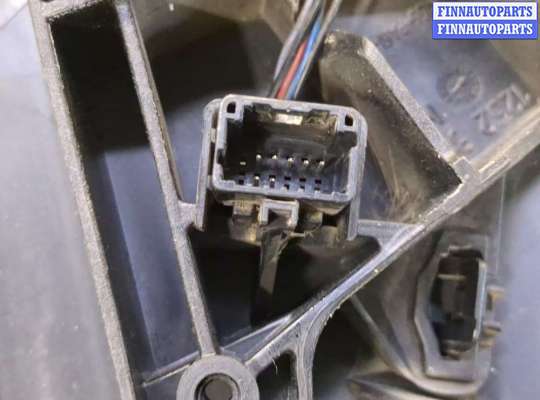 купить Зеркало боковое на Renault Megane 3 2009-2016