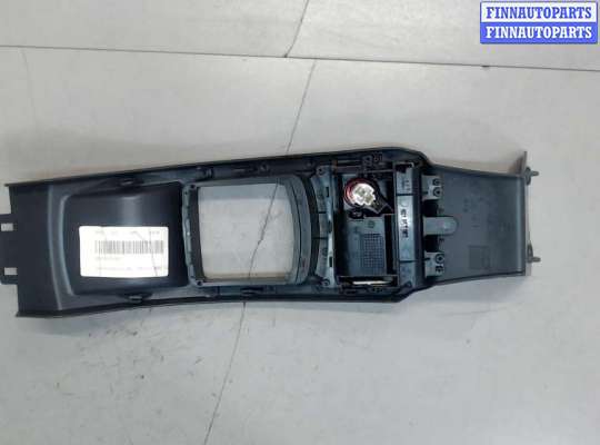 купить Рамка под кулису на Volkswagen Polo 2001-2005