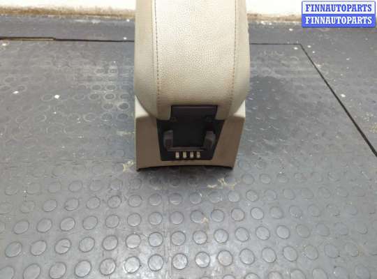 купить Подлокотник на Volvo XC90 2002-2014