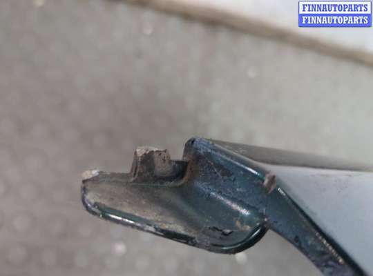 купить Заглушка буксировочного крюка на Toyota Yaris 1999-2006