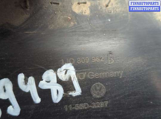 Локер на Volkswagen Golf IV (1J)