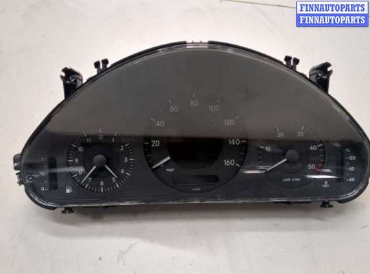 Щиток приборов (приборная панель) RN1572027 на Opel Movano 1998-2010