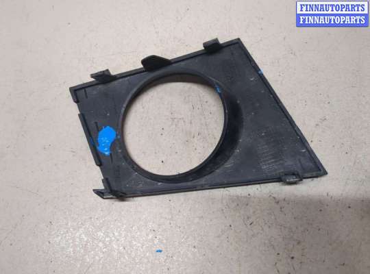 купить Заглушка (решётка) бампера на Renault Megane 2 2002-2009