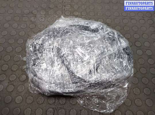 купить Уплотнитель на Porsche Panamera 2009-2016