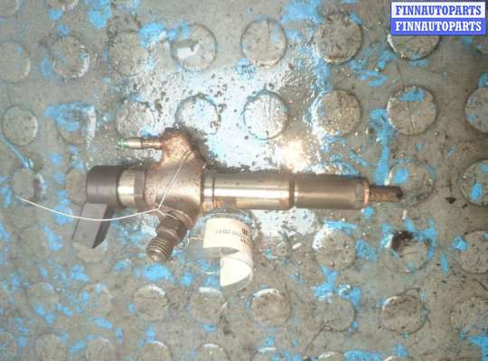 Форсунка топливная на Peugeot 3008 I