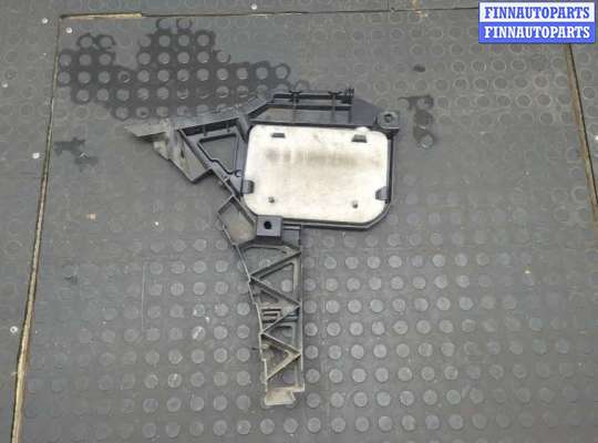 Кронштейн бампера на Mercedes-Benz ML / GLE (W166)