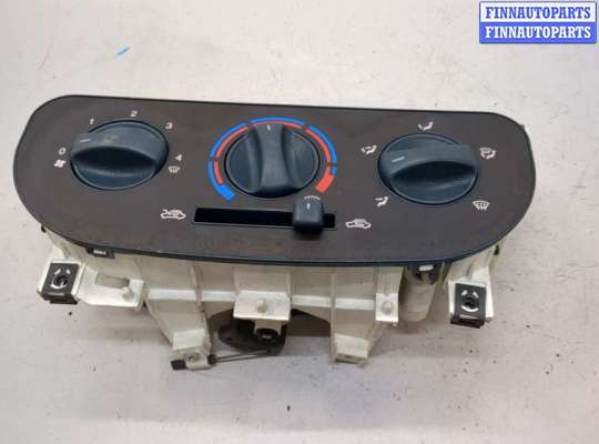 Переключатель отопителя (печки) OP2419292 на Opel Corsa C 2000-2006