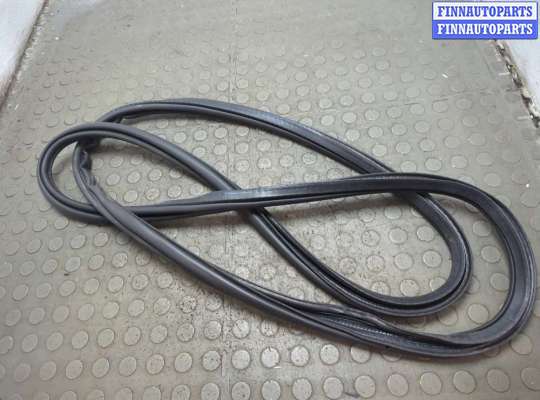 купить Уплотнитель на Volvo S90 2016-2025