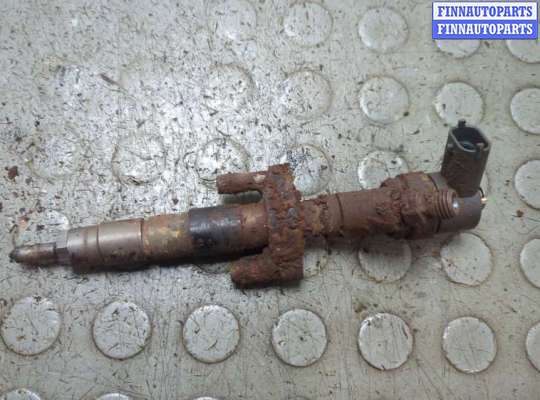 Форсунка топливная RN1572625 на Renault Master 1998-2010