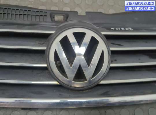 купить Решетка радиатора на Volkswagen Passat 5 2000-2005