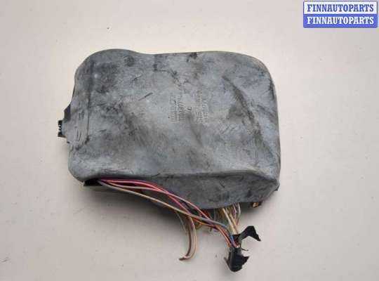 купить Блок предохранителей на Renault Scenic 1996-2002