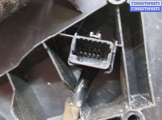 купить Зеркало боковое на Renault Megane 3 2009-2016