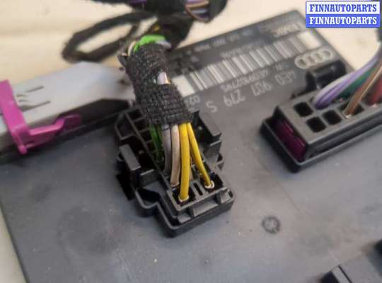 ЭБУ салона (Блок комфорта) на Audi A8 (D3, 4E)