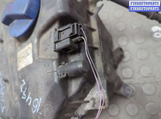 купить Бачок расширительный на Volkswagen Touareg 2006-2010