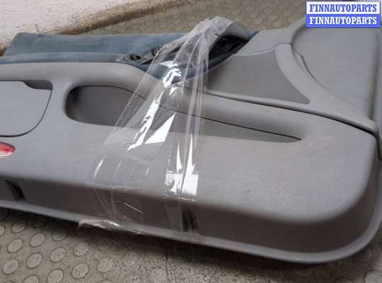 Дверная карта (Обшивка двери) RN1593559 на Renault Laguna 2 2001-2007