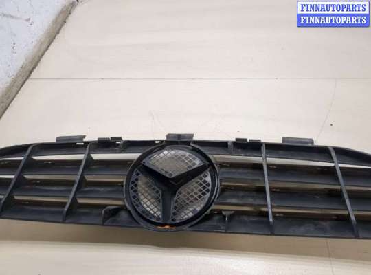 купить Решетка радиатора на Mercedes CLK W209 2002-2010