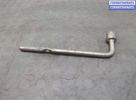 купить Ключ балонный на Hyundai Sonata 5 NF 2005-2010