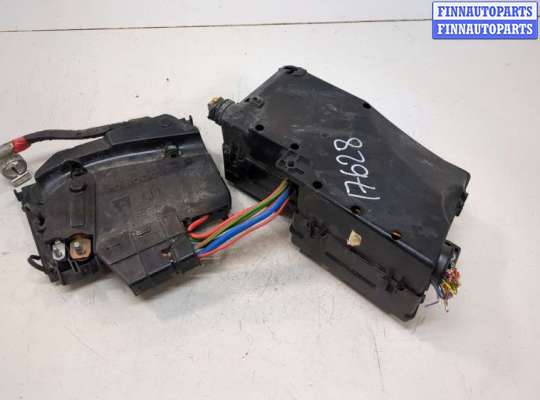 купить Блок предохранителей на Ford Escape 2015-2019