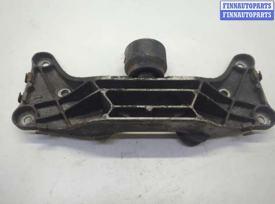 купить Кронштейн КПП на BMW 7 E38 1994-2001