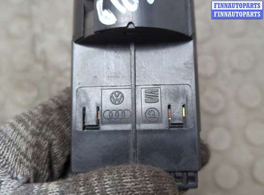 купить Переключатель света на Skoda Fabia 2007-2014