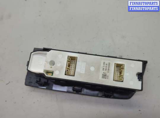 купить Кнопка стеклоподъемника (блок кнопок) на Renault Megane 2 2002-2009