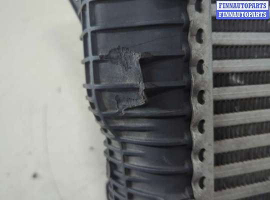 купить Радиатор интеркулера на Volkswagen Touareg 2010-2014