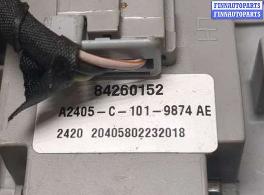 купить Фонарь салона (плафон) на Chevrolet Equinox 2017-2024