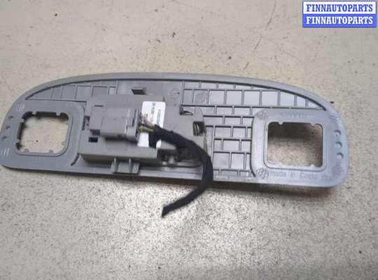 купить Фонарь салона (плафон) на Chevrolet Equinox 2017-2024