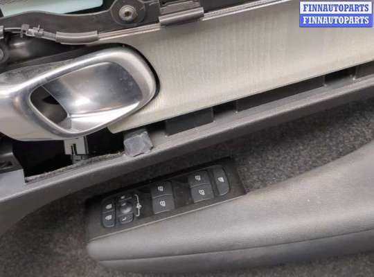 купить Замок двери на Volvo XC40