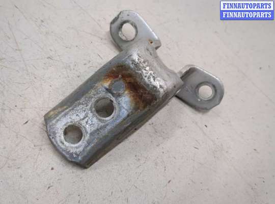 купить Петля двери на Pontiac Vibe 1 2002-2008