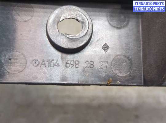 купить Кронштейн порога на Mercedes GL X164 2006-2012