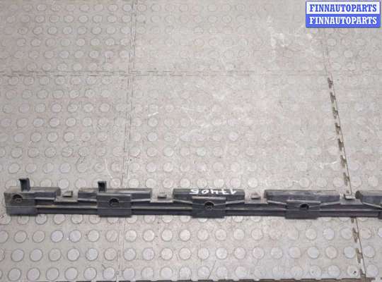 Кронштейн порога MB1427368 на Mercedes GL X164 2006-2012