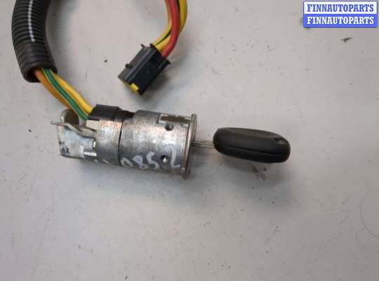 купить Замок зажигания на Renault Megane 1996-2002