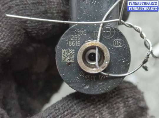 купить Форсунка топливная на Chrysler Voyager 2000-2007