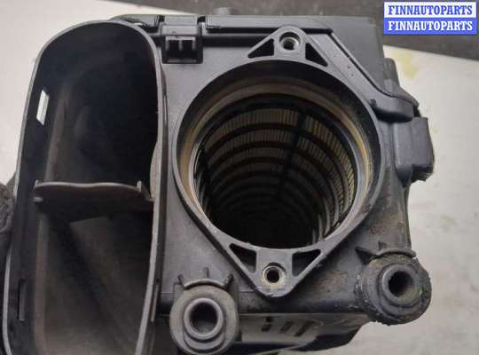 купить Корпус воздушного фильтра на Mercedes C W203 2000-2008